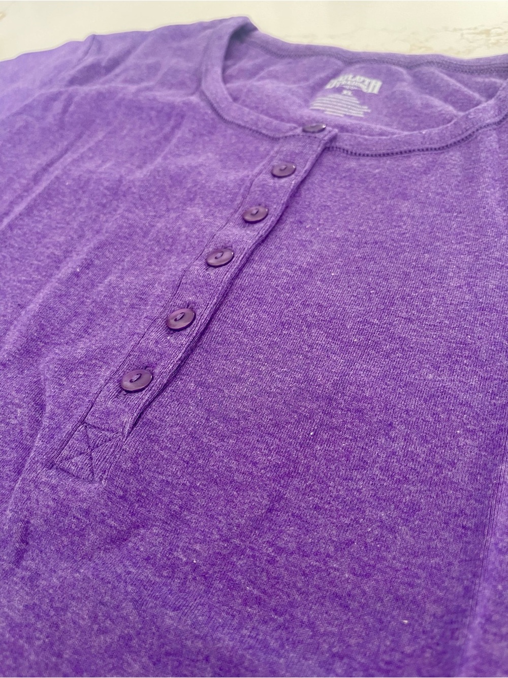 Duluth Trading Co Women’s Heather Purple Henley Short Sleeve Tee Top, Size XL - Picture 3 of 9